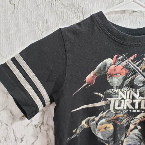 💕 Nickelodeon Teenage Mutant Ninja Turtles Graphic Tee Size 4 Boys - Picture 3 of 8